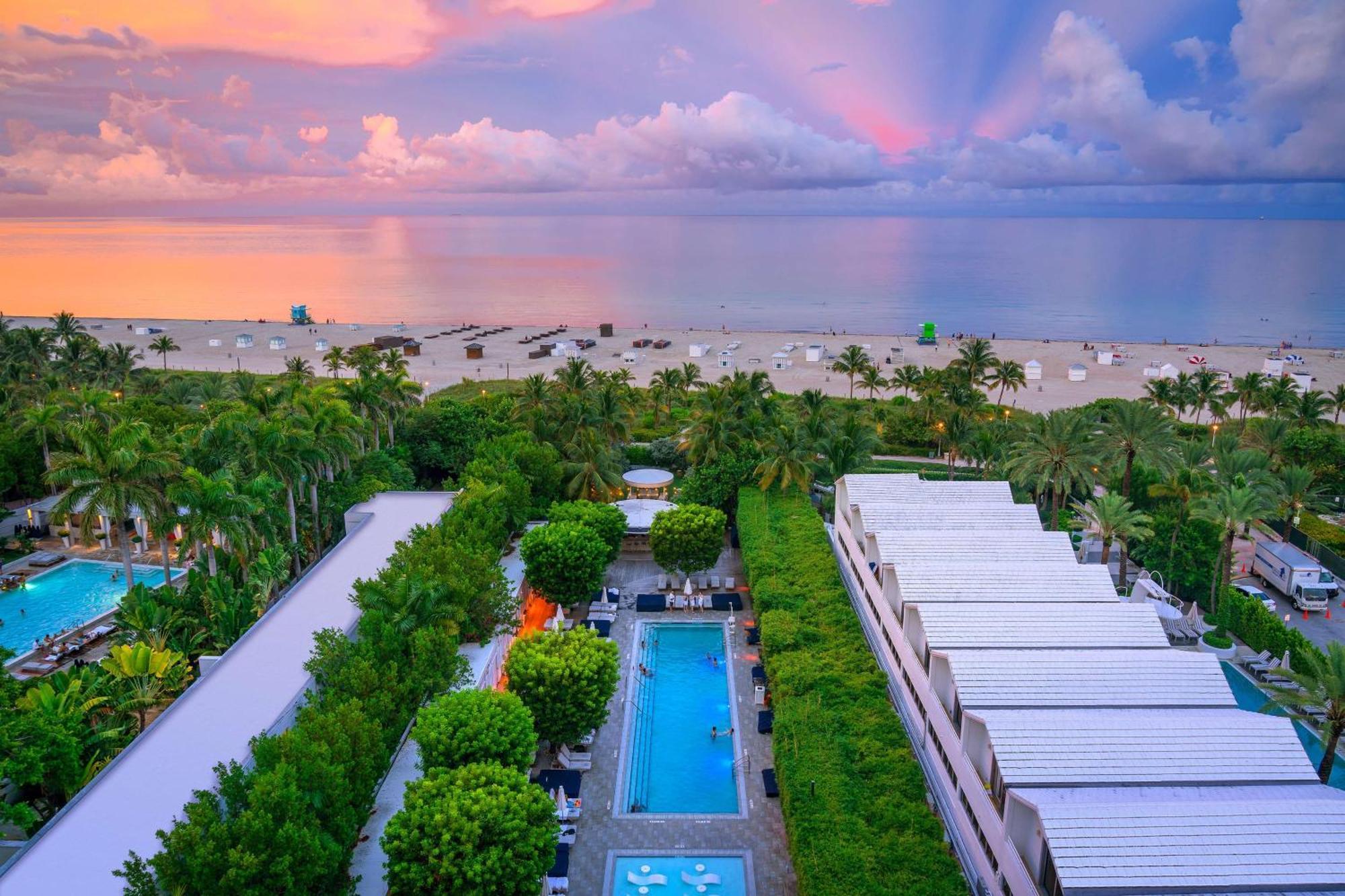 Nautilus Sonesta Miami Beach Exteriér fotografie Aerial view of the hotel