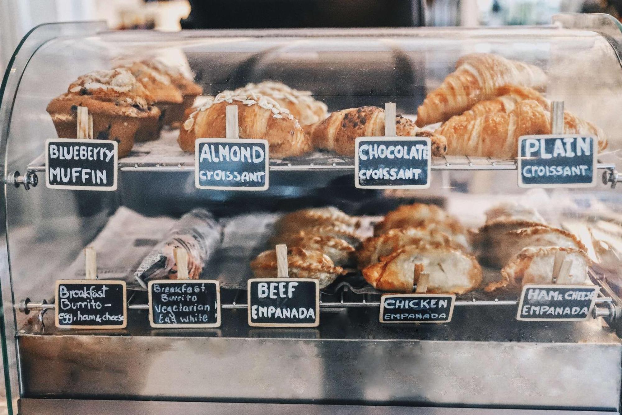 Nautilus Sonesta Miami Beach Exteriér fotografie Bakery items